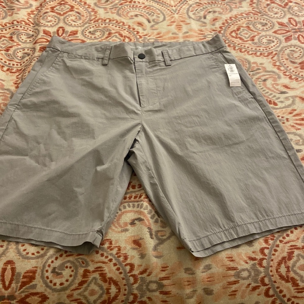 New Old Navy Men shorts